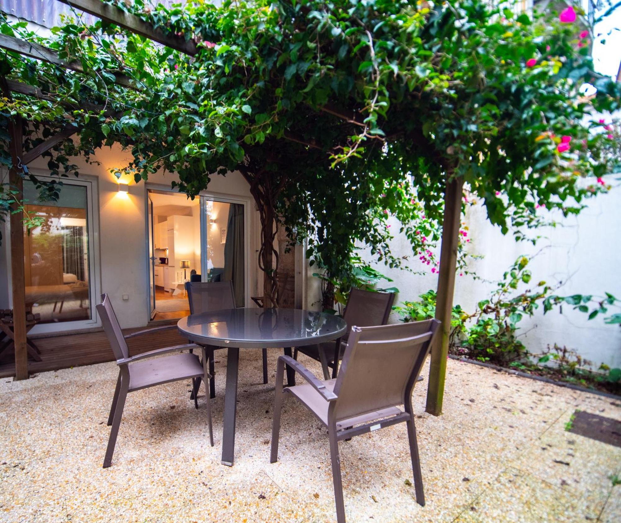 View - Santo Ildefonso Lovely Apartament Porto